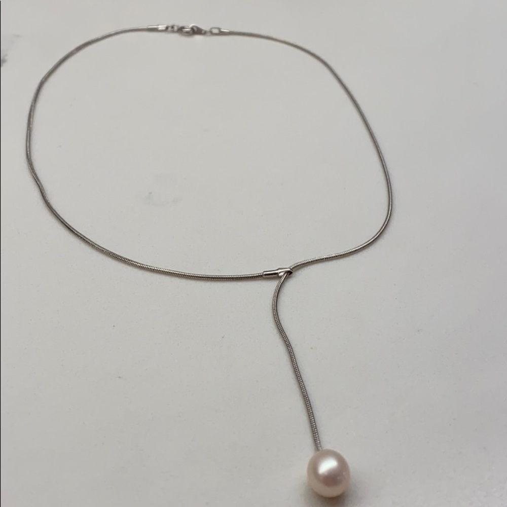 Pearl lasso necklace